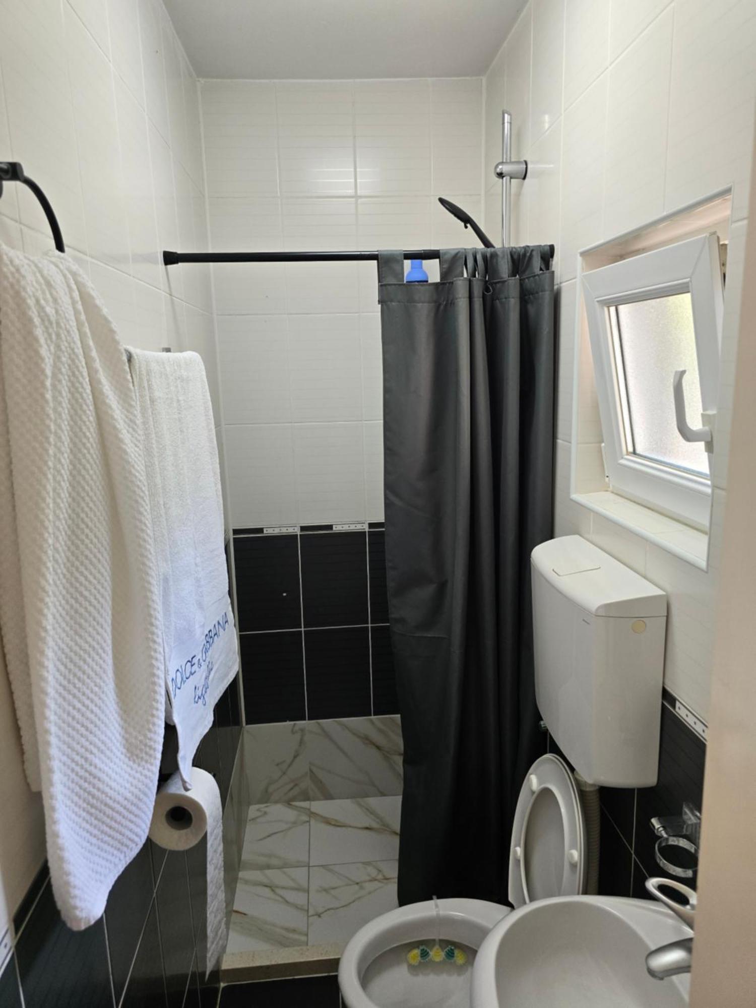 Apartmani Cirovic Luxury Херцег-Нови Экстерьер фото