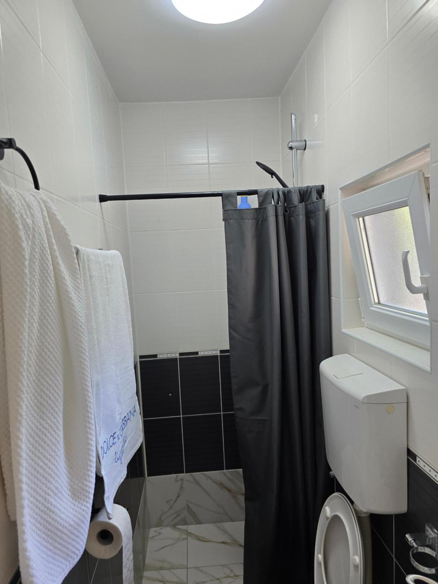 Apartmani Cirovic Luxury Херцег-Нови Экстерьер фото